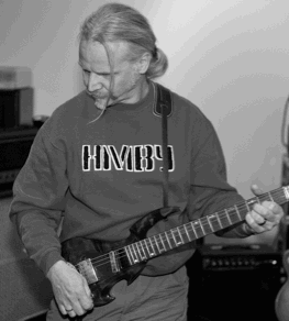 Redstuff 01 groß-edit-6_low